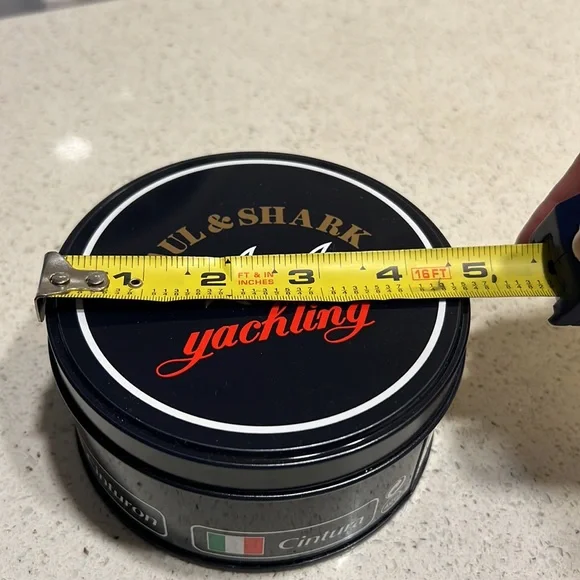 Empty Paul & Shark tin gift box - Picture 4 of 6